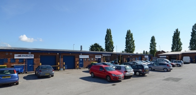 Wheathills Industrial Estate  - Industrial Unit To Let - Wheathills Industrial Estate, Netherley