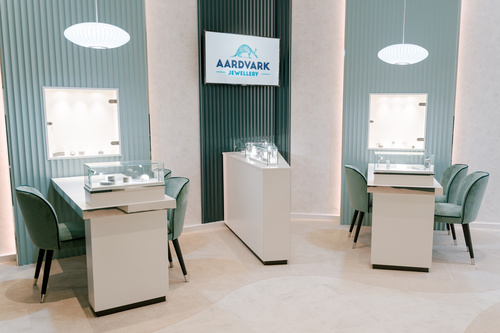 AARDVARK JEWELLERY REVAMP OFFICE AT BUSINESS CENTRE